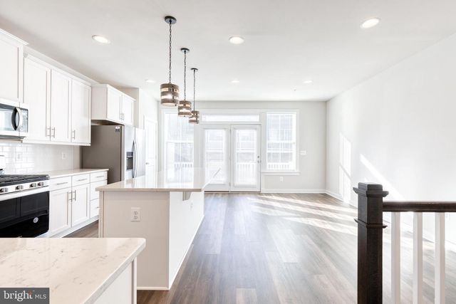 1424 BECKNEL AVE, Odenton, MD 21113