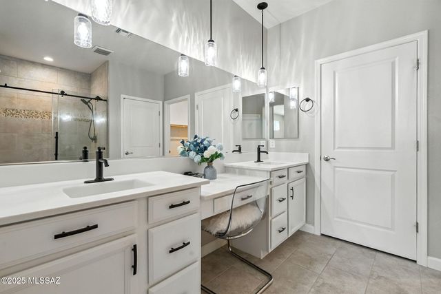 3024 W Amarillo Sky Place, Tucson, AZ 85742