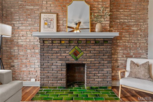 5918 Southwest Avenue, St Louis, MO 63139