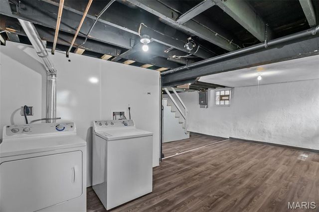 5918 Southwest Avenue, St Louis, MO 63139