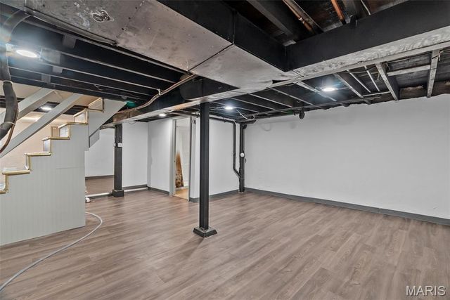 5918 Southwest Avenue, St Louis, MO 63139