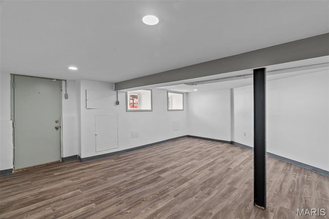 5918 Southwest Avenue, St Louis, MO 63139