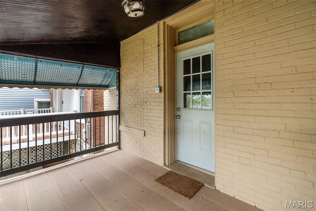 5918 Southwest Avenue, St Louis, MO 63139