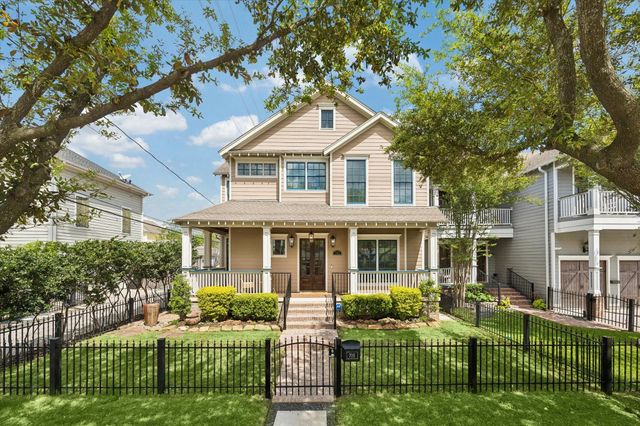 705 W 9th Street, Houston, TX 77007