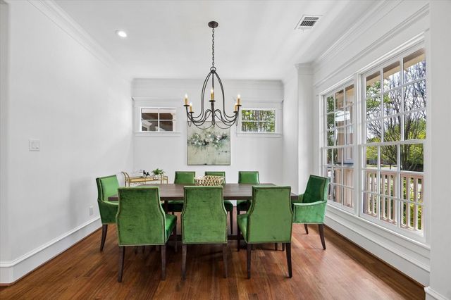 705 W 9th Street, Houston, TX 77007