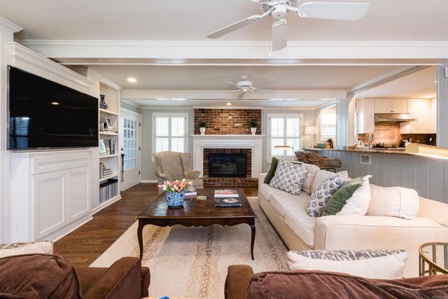 2400 N Pierce Street, Little Rock, AR 72207