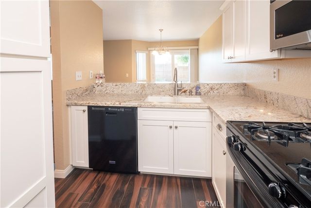 1590 Corte Santana, Upland, CA 91786