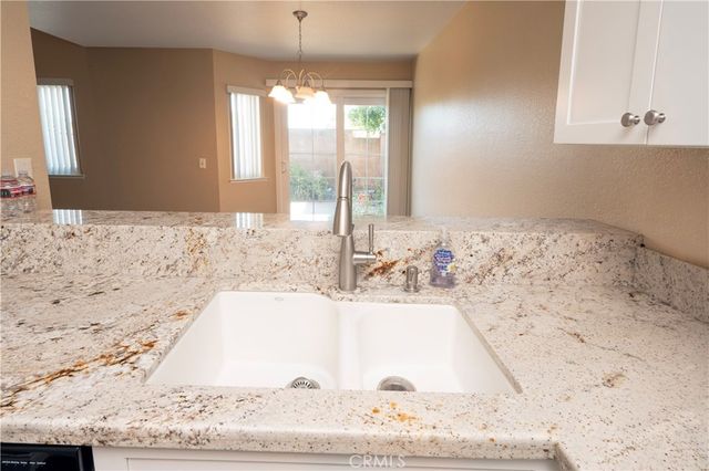 1590 Corte Santana, Upland, CA 91786