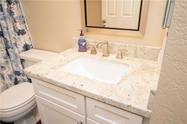 1590 Corte Santana, Upland, CA 91786