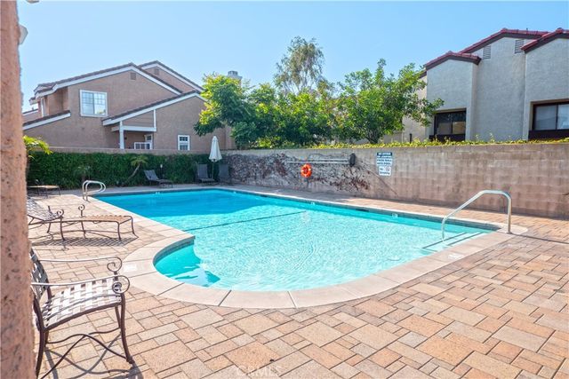 1590 Corte Santana, Upland, CA 91786