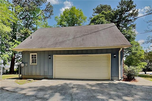 3681 Bittercreek Way SW, Lilburn, GA 30047