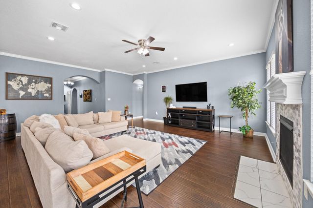 1003 Union Valley Drive, Pearland, TX 77581