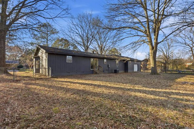 130 Western Hills Drive, Searcy, AR 72143