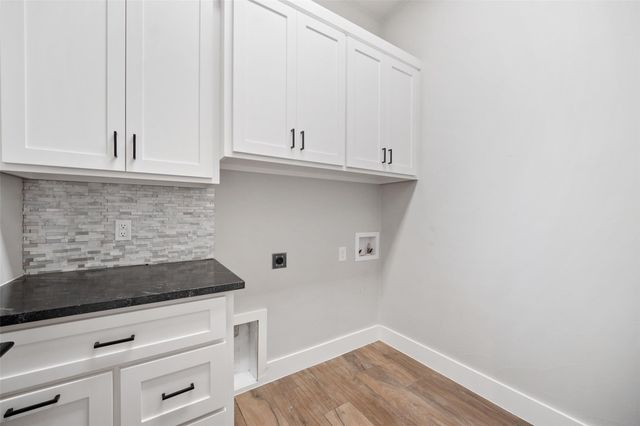 2508 Diagonal DR, Horseshoe Bay, TX 78657