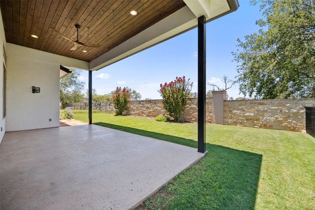 2508 Diagonal DR, Horseshoe Bay, TX 78657