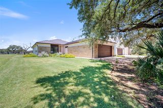 2508 Diagonal DR, Horseshoe Bay, TX 78657