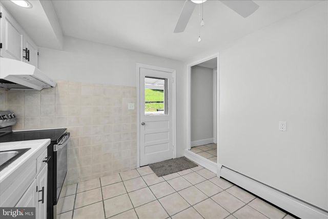 521 W COLUMBIA ST, Schuylkill Haven, PA 17972