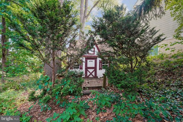 2506 PATRICIA CT, Falls Church, VA 22043