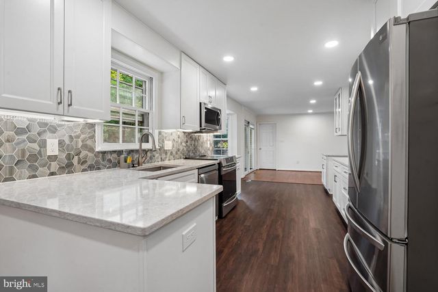 2506 PATRICIA CT, Falls Church, VA 22043