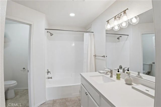 29454 Falling Leaf, Lake Elsinore, CA 92530