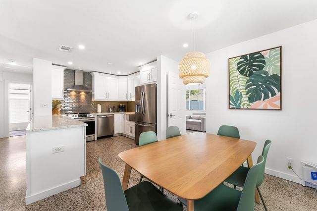 6411 Lake Avenue, West Palm Beach, FL 33405