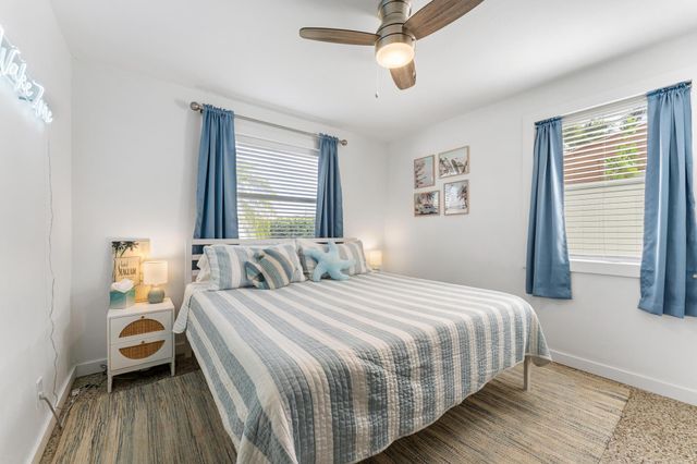 6411 Lake Avenue, West Palm Beach, FL 33405