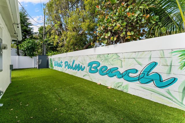 6411 Lake Avenue, West Palm Beach, FL 33405