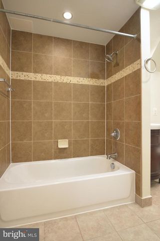 3723 KEMPER RD, Arlington, VA 22206