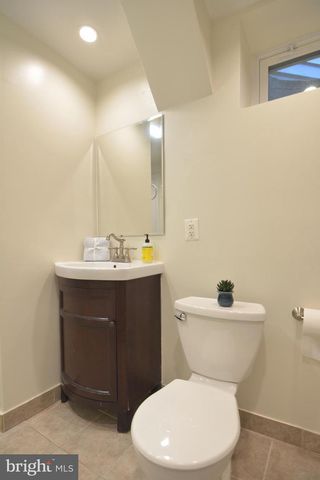 3723 KEMPER RD, Arlington, VA 22206