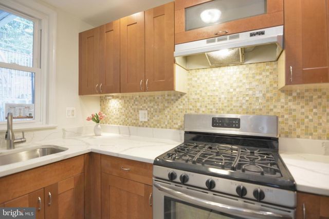 3723 KEMPER RD, Arlington, VA 22206