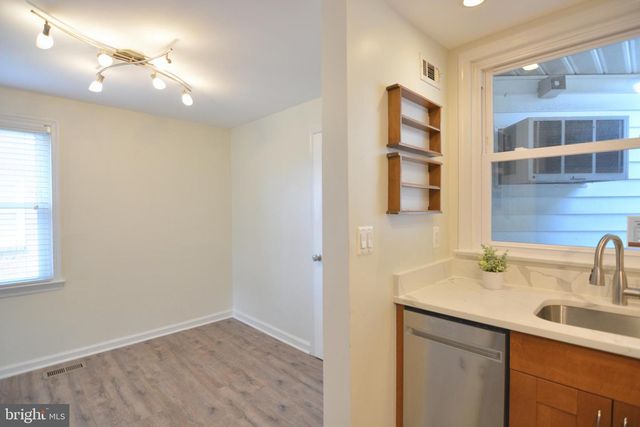 3723 KEMPER RD, Arlington, VA 22206