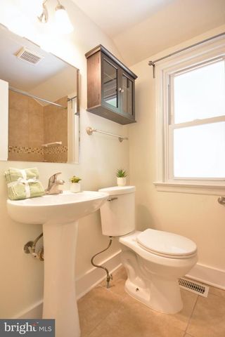 3723 KEMPER RD, Arlington, VA 22206