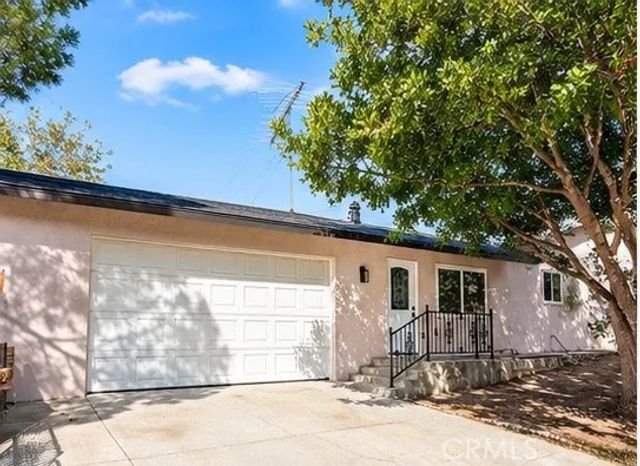 3024 W Wilson, Banning, CA 92220
