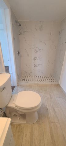 11800 SW 18th St 409-4, Miami, FL 33175