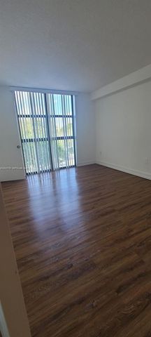 11800 SW 18th St 409-4, Miami, FL 33175