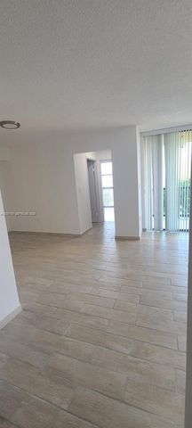 11800 SW 18th St 409-4, Miami, FL 33175