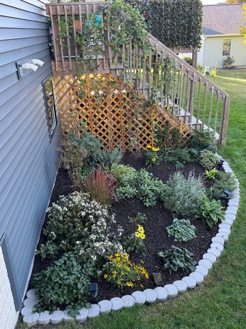 3103 Fox Creek Road, Bloomington, IL 61705