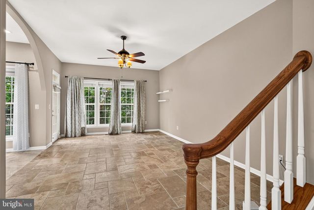 13042 GREG ROY LN, Herndon, VA 20171