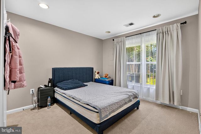13042 GREG ROY LN, Herndon, VA 20171