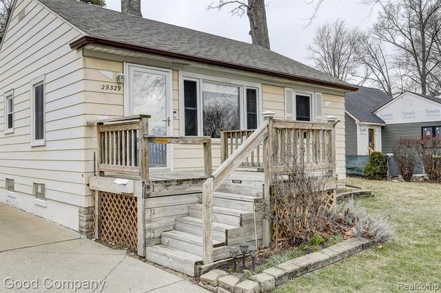 29329 Tawas Street, Madison Heights, MI 48071