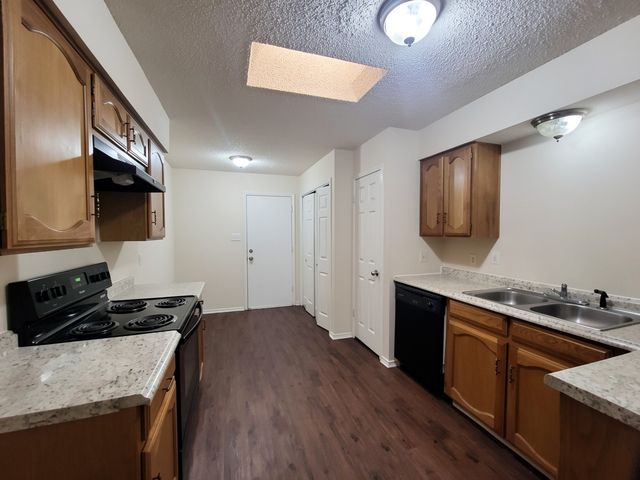 1714 Magnolia Lane, Euless, TX 76039