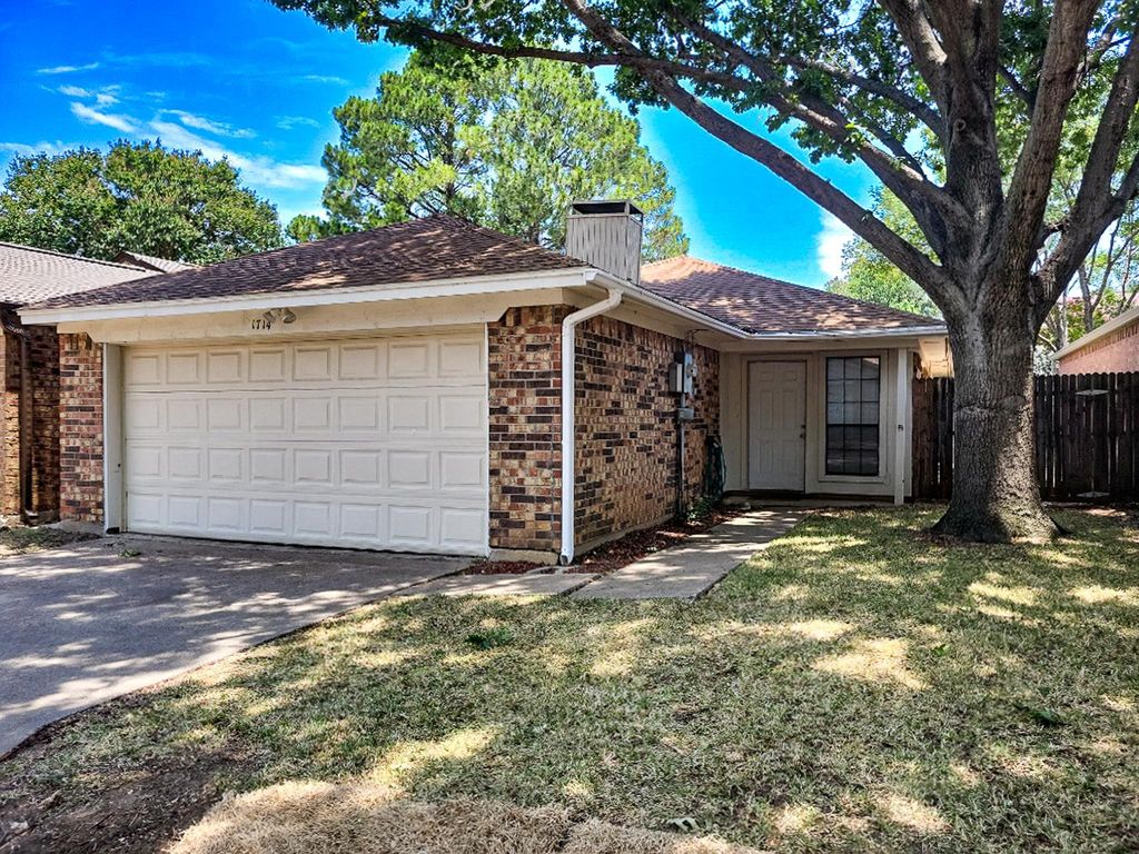 1714 Magnolia Lane, Euless, TX 76039