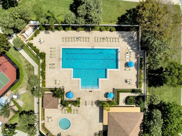 118 Ridge Road, Jupiter, FL 33477