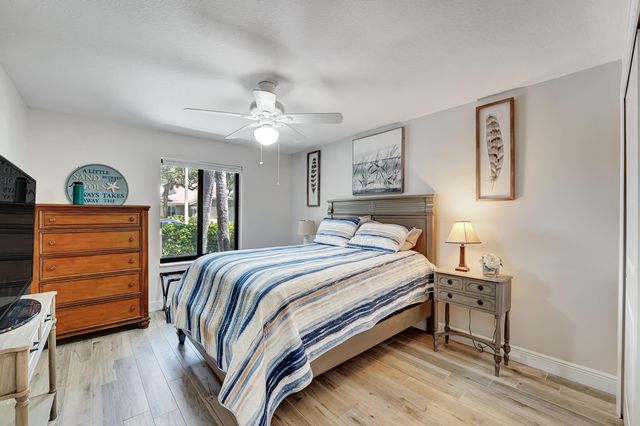 118 Ridge Road, Jupiter, FL 33477