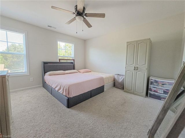 1011 Thurmond Street, Winston-salem, NC 27105