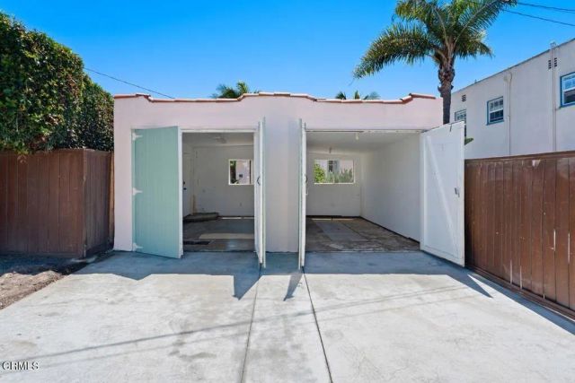 529 S Catalina Street, Ventura, CA 93001