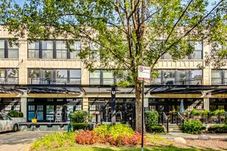 1000 W 15TH Street 233, Chicago, IL 60608