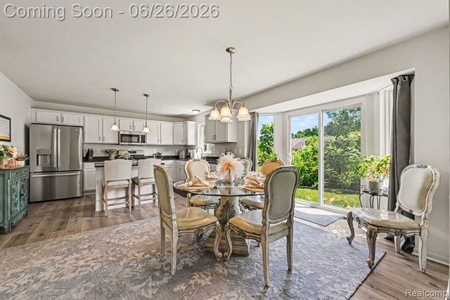 1585 Weeping Willow Court, Ypsilanti, MI 48198