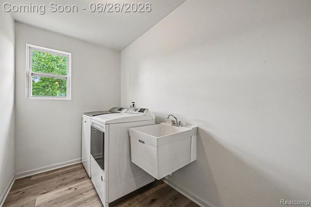 1585 Weeping Willow Court, Ypsilanti, MI 48198