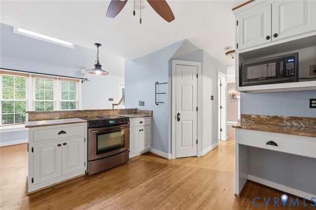 2450 Hillstream Dr, Rockville, VA 23146